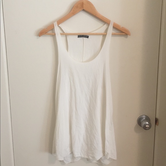 White flowy tank top - Picture 1 of 1